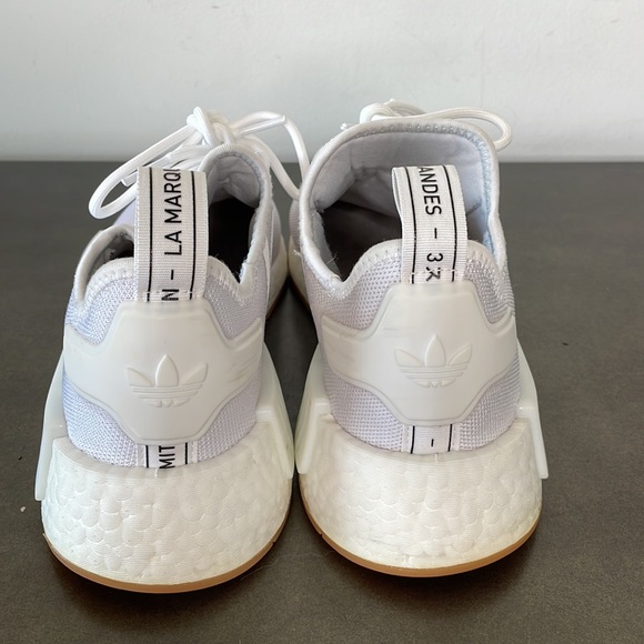 ADIDAS NMD R1 Primeblue Mens:size 8.5 Color: white gum Style: GZ9260 - Picture 7 of 12